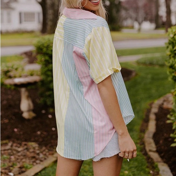 Color Block Button Up - Picture 5 of 12